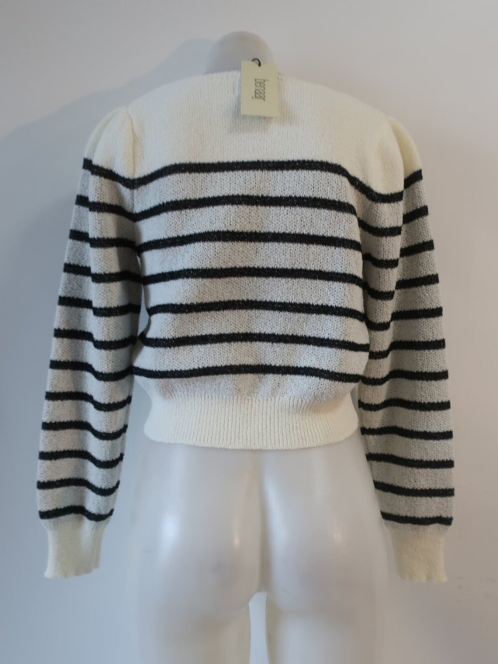 NWT Women Benaar (Item-840) White Black Puff Sleeve Tanya Striped Knit Sweater M - Picture 6 of 8